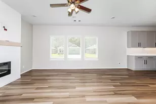 811 Steam Rdg Ln, Tomball, TX 77375 - Photo 3