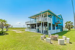 4025 6th St, Galveston, TX 77554 - Photo 17