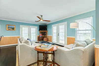 4025 6th Street, Galveston, TX 77554 - Photo 5