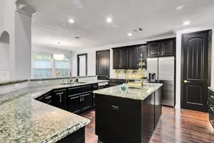 2523 Watts St, Houston, TX 77030 - Photo 5