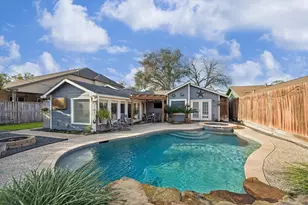 1423 Richelieu Ln, Houston, TX 77018 - Photo 1