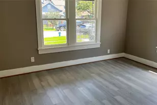 720 E 12th St, Houston, TX 77008 - Photo 9