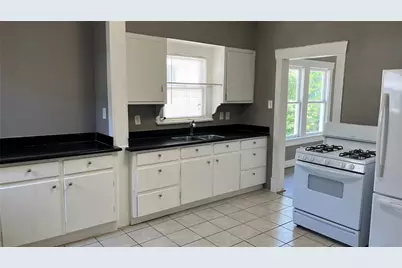720 E 12th Street, Houston, TX 77008 - Photo 17