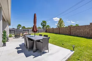 13213 Harbor Pt Dr, Texas City, TX 77539 - Photo 29