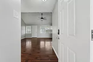 3453 Pine Ln, Deer Park, TX 77536 - Photo 5