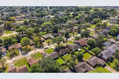 407 Ironbark Drive, Houston, TX 77598 - Photo 41