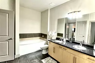 3660 Richmond St Ave, Houston, TX 77046 - Photo 15