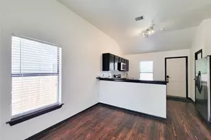 1904 Davis St, Houston, TX 77026 - Photo 9