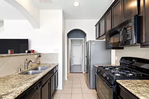 8904 Clovermist Dr, Houston, TX 77064 - Photo 11