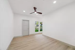 2306 Mill Lake Dr, Kingwood, TX 77339 - Photo 25