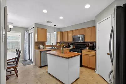 12214 Carriage Oak Circle, Humble, TX 77346 - Photo 17