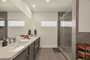 5912 Haring Ln, Houston, TX 77091 - Photo 9