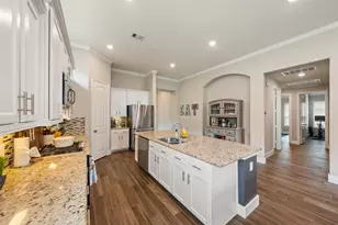 9319 Dochfour Ln, Tomball, TX 77375 - Photo 9