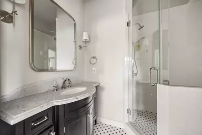 8 Courtlandt Place, Houston, TX 77006 - Photo 23