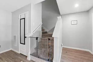 15011 Crockett Rd, Willis, TX 77378 - Photo 11