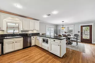 1321 W 21st St, Houston, TX 77008 - Photo 15