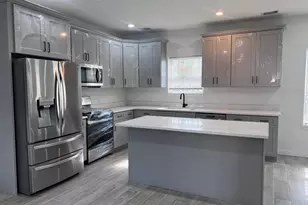 9210 Martell St, Houston, TX 77051 - Photo 7