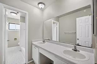 11203 Sagehill Dr, Houston, TX 77089 - Photo 29