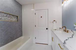 6027 Valkeith Dr, Houston, TX 77096 - Photo 5