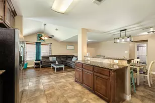 6108 Fox Ridge Dr, Angleton, TX 77515 - Photo 15