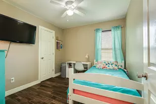 6108 Fox Ridge Dr, Angleton, TX 77515 - Photo 23