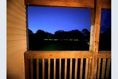 2567 Avenue D, Dickinson, TX 77539 - Photo 9