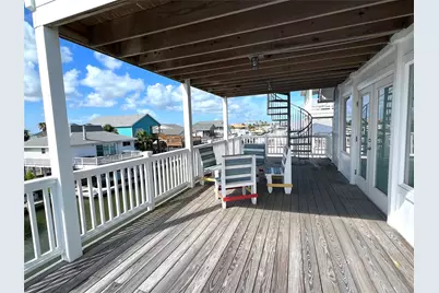 21820 Deaf P Smith Drive, Galveston, TX 77554 - Photo 31