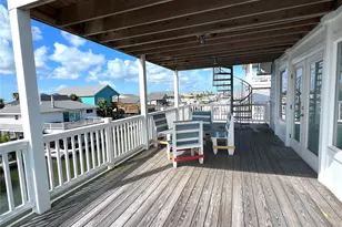 21820 Deaf P Smith Dr, Galveston, TX 77554 - Photo 31