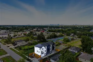 4749 Wilmington St, Houston, TX 77033 - Photo 23