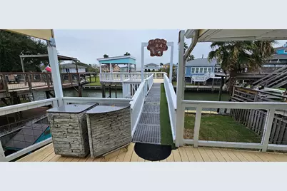 1643 Railroad Avenue, Dickinson, TX 77539 - Photo 31