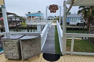 1643 Railroad Ave, Dickinson, TX 77539 - Photo 31