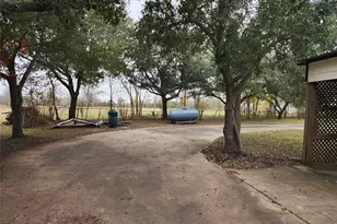 1491 Pecan Valley Dr, Wharton, TX 77488 - Photo 27