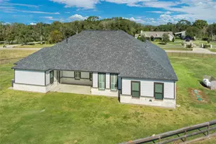 22010 Chenango Lake Dr, Angleton, TX 77515 - Photo 41