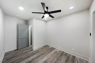 211 N Milby St, Houston, TX 77003 - Photo 7