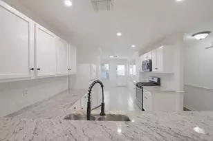 7907 Fire Thorn Ln, Cypress, TX 77433 - Photo 9
