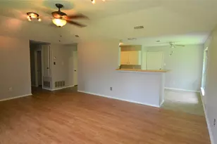 24006 Merry Oaks Dr, Spring, TX 77373 - Photo 5