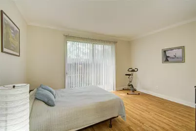 2100 Tanglewilde Street #349, Houston, TX 77063 - Photo 21