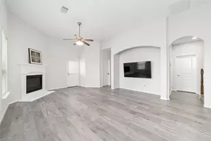 3447 Arrowhead Bay Ln, Katy, TX 77449 - Photo 5