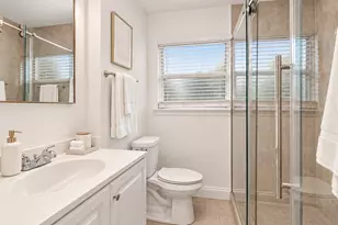 6717 Sharpcrest St, Houston, TX 77074 - Photo 17