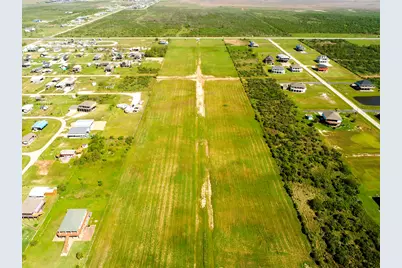 200 Hwy 87, Crystal Beach, TX 77650 - Photo 5