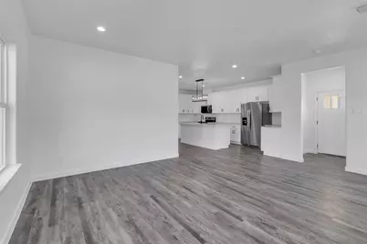 401 E Martin Luther King Blvd #B, Willis, TX 77378 - Photo 5