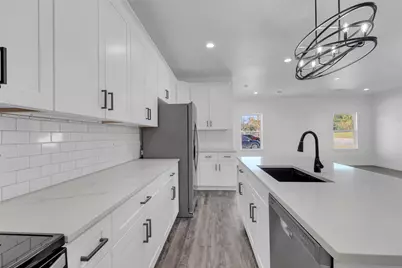 401 E Martin Luther King Blvd #B, Willis, TX 77378 - Photo 9