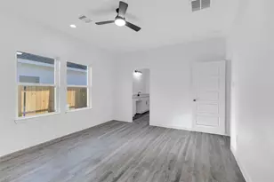 401 E Martin Luther King Blvd, Willis, TX 77378 - Photo 15