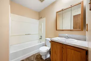 236 Pine Ridge Dr, Cleveland, TX 77327 - Photo 19