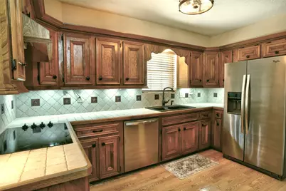 12010 Windlake Court, Houston, TX 77070 - Photo 17