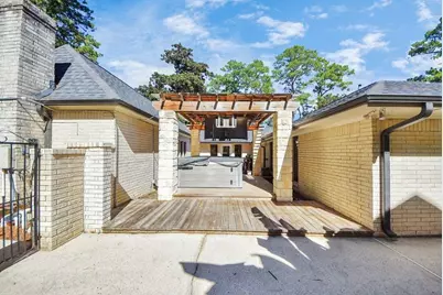 155 Springs Edge Drive N, Conroe, TX 77356 - Photo 37