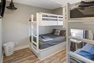 972 Pelican Ln, Crystal Beach, TX 77650 - Photo 21