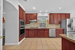 806 Spring Mist Ct, Sugar Land, TX 77479 - Photo 11