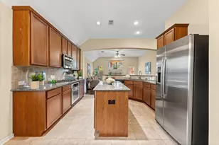 31 Pleasant Point Pl, Spring, TX 77389 - Photo 11