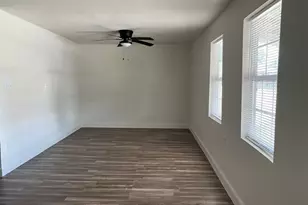 201 Eastwood St #1, Houston, TX 77011 - Photo 17